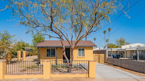 Жильё посуточно WanderJaunt - Margo - 1br - Central Phx в Финиксе