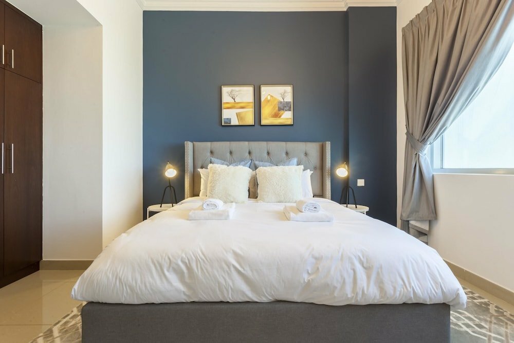 Short-term housing rental Guestready - Modern Apartment With Gorgeous Views, Dubai, photo
