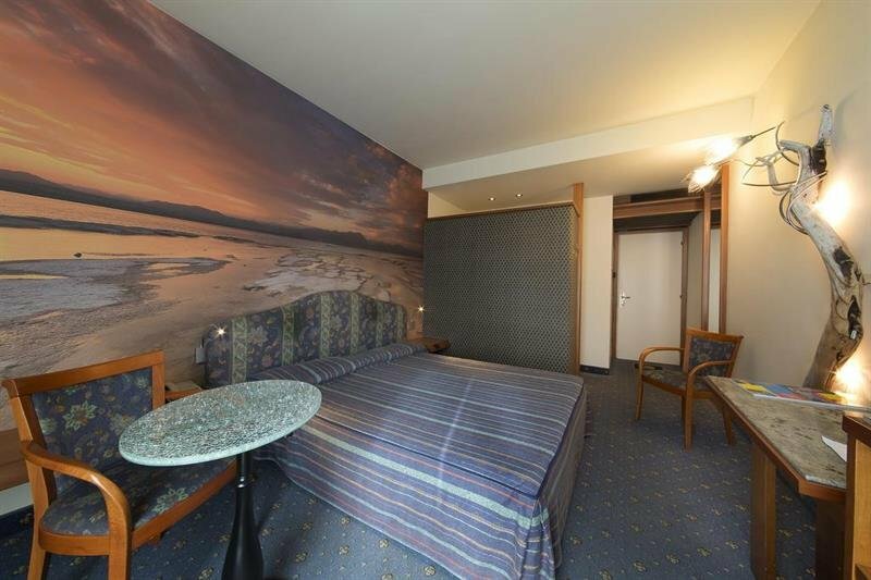 Гостиница Hotel Catullo в Сирмионе