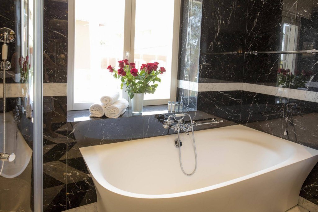 Фото Boutique Hotel Alhambra