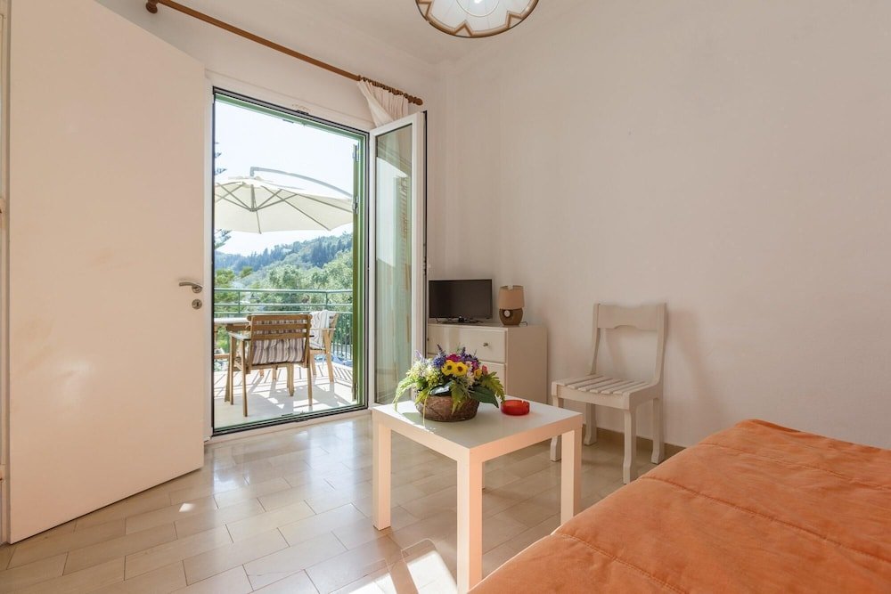 Фото Orange Studios