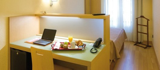 Фото Hotel Condes de Haro