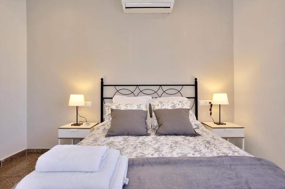 Фото Apartamentos Ronda Luz