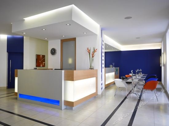 Фото Design Merrion Hotel