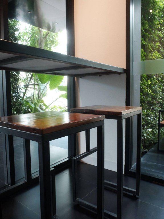 Фото The Common Hostel