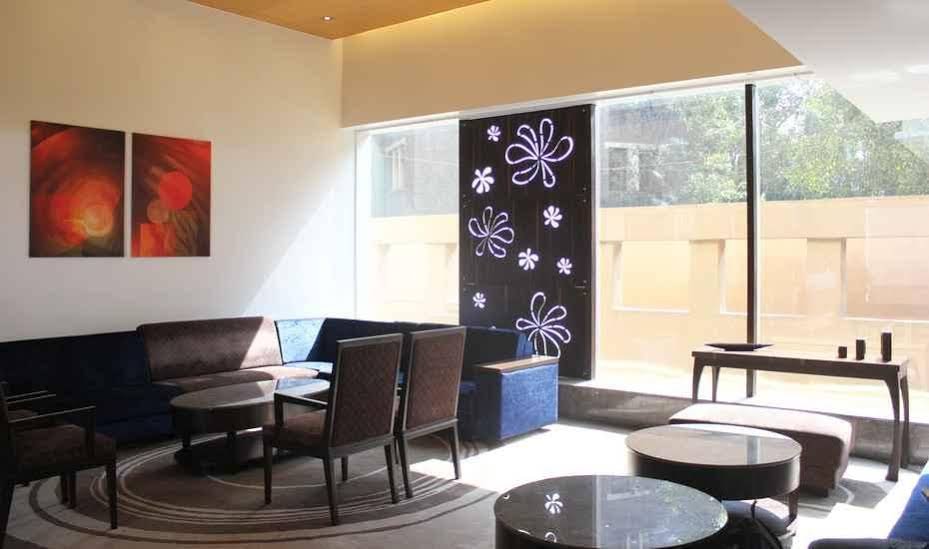 Фото Centurion Hotel