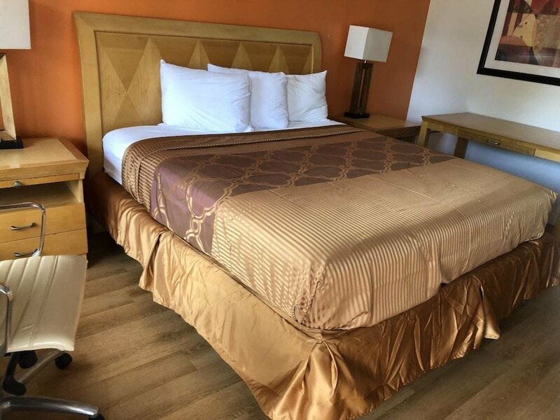 Гостиница Stay Express Inn North Charleston в Норт-Чарлстоне