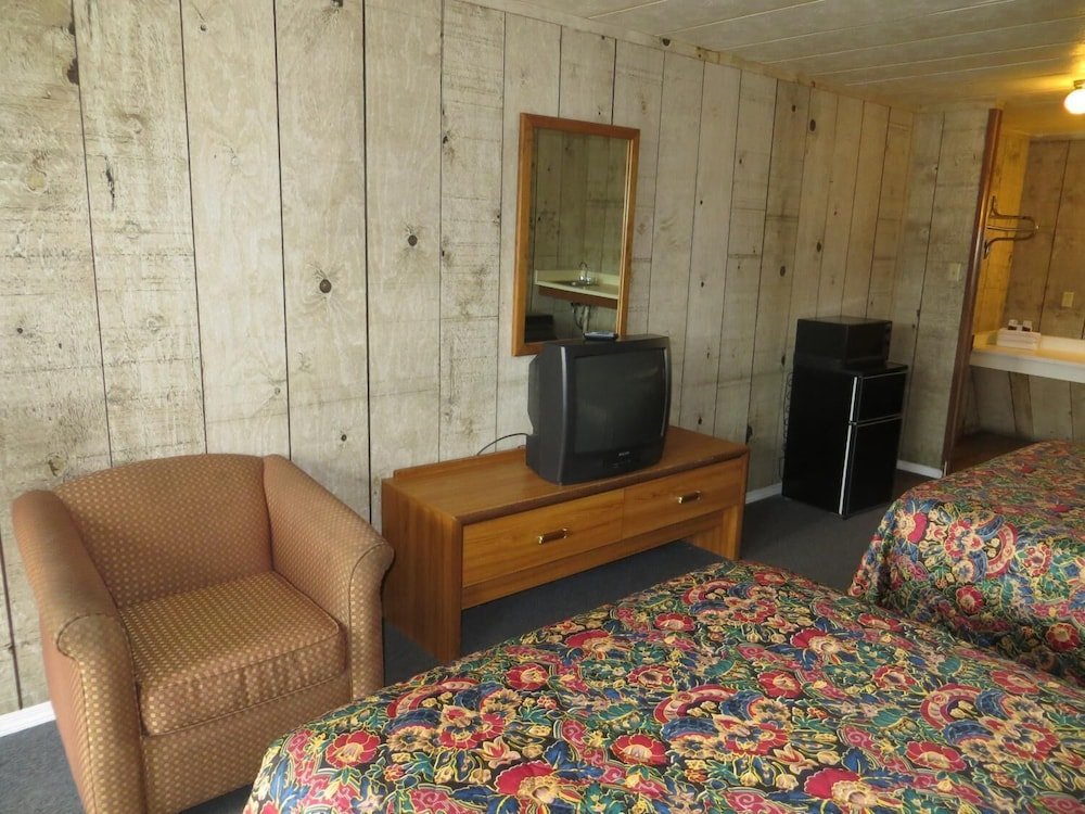 Фото Loma Alta Motel