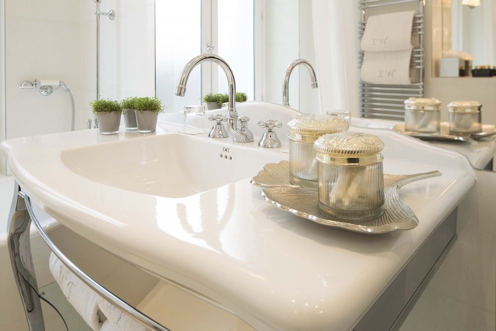 Фото Отель West End