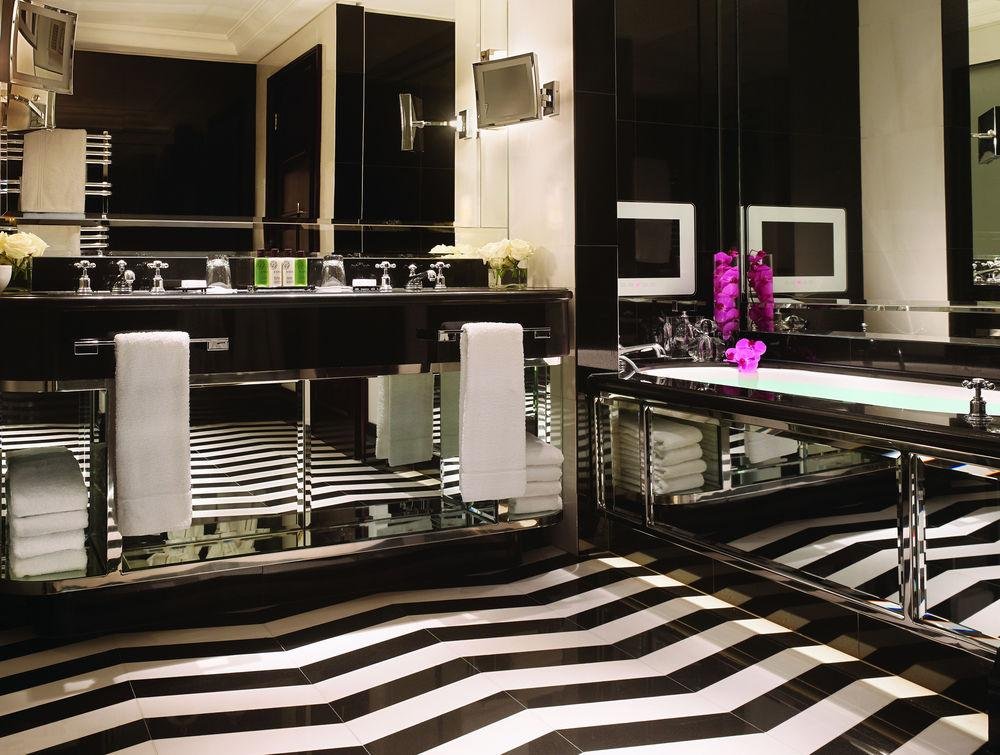 Фото Corinthia London