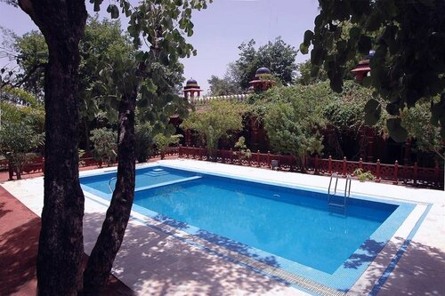 Гостиница Hotel Bundelkhand Riverside в Джханси