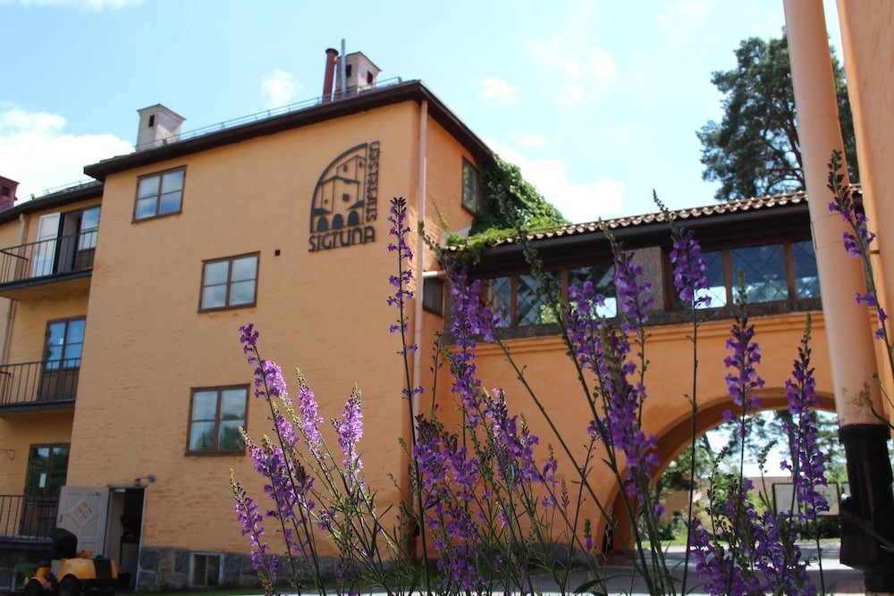 Фото Sigtunastiftelsen Hotell & Konferens