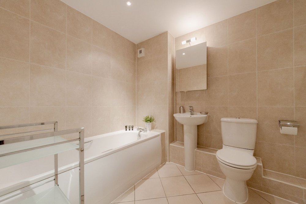 Фото Roomspace -The Courtyard Penthouse