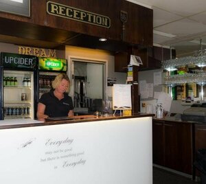 Гостиница Hotelli And Ravintola Martinhovi