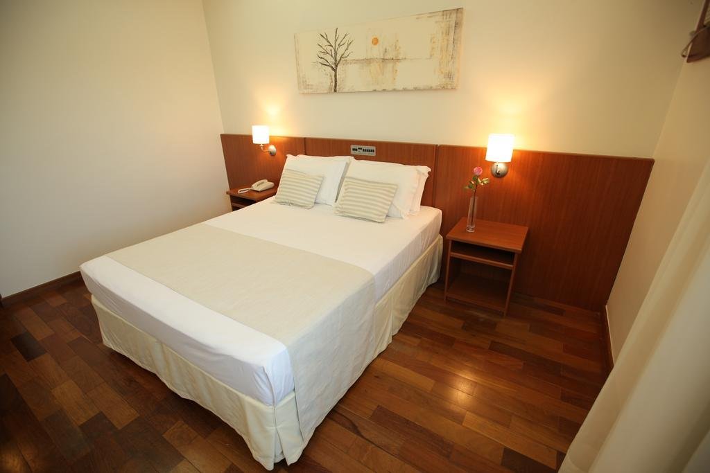 Фото Vinhedo Plaza Hotel