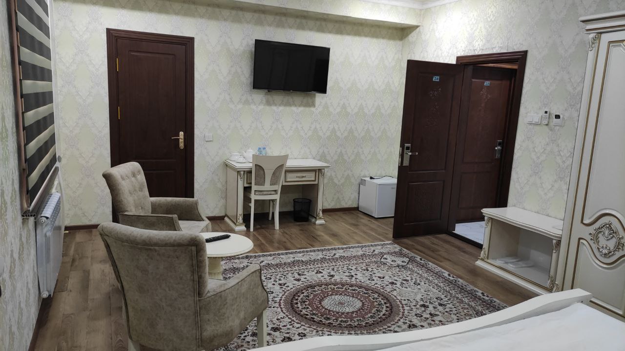 Фото Profi Inn Boutique Hotel