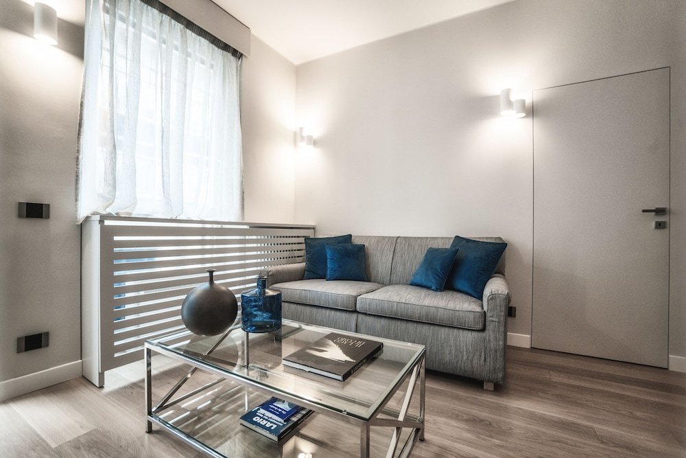 Фото Suites&Atelier Lake Como