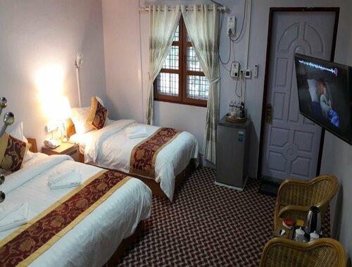 Гостиница Oasis Inn в Мандалае