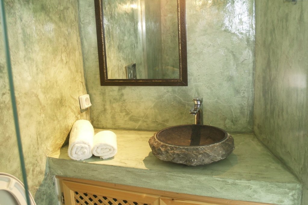 Фото Апартаменты Mythos Traditional Stonehouse