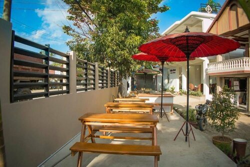 Гостиница Golden Queen Guest House в Сандоуэе