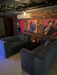 Gusto. V (Dusi Kovalchuk Street, 394) ، مطعم يقدم الشيشة