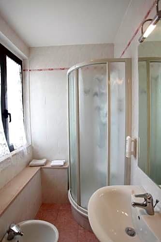 Фото Hotel Athena