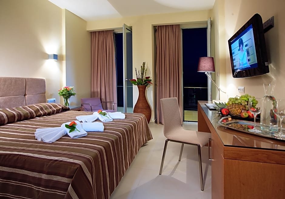 Фото El Greco Hotel