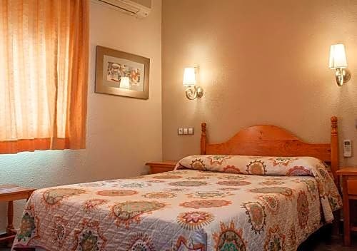 Фото Hotel La Zambra