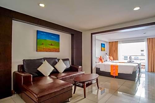 Фото Baywalk Residence Pattaya