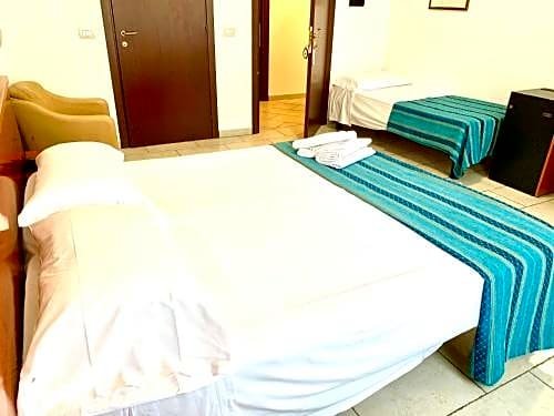 Фото Hotel Alessander