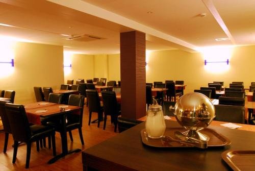 Фото Europe Hotel