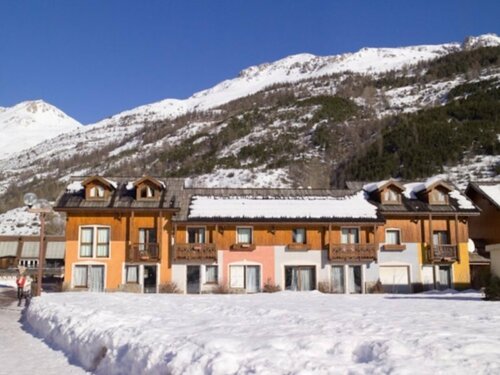 Гостиница Les Chalets du Jardin Alpin