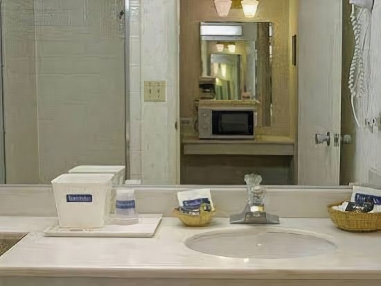 Фото Heritage Inn