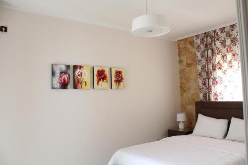 Фото Hotel Opera Jaz