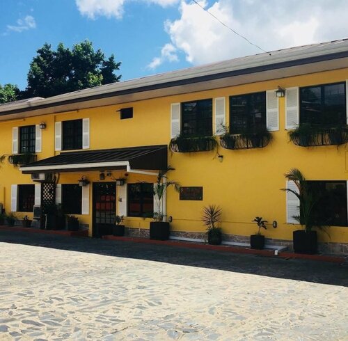 Гостиница Coblentz Inn Boutique Hotel в Порт-оф-Спейн