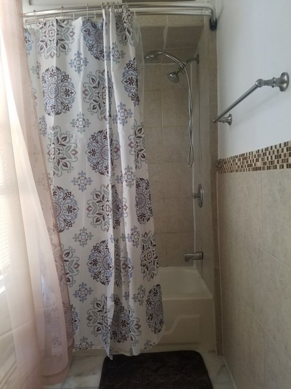 Фото 15 Mins to Times Sq & World Trade Center