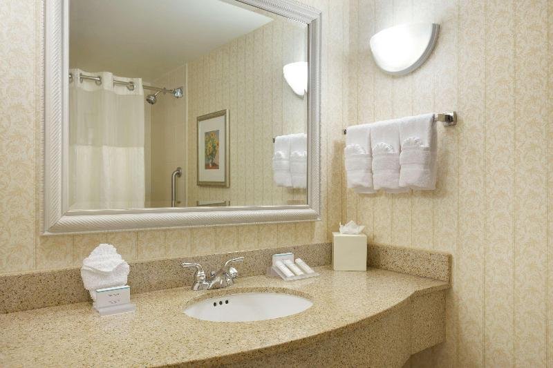 Фото Hilton Garden Inn Fairfax
