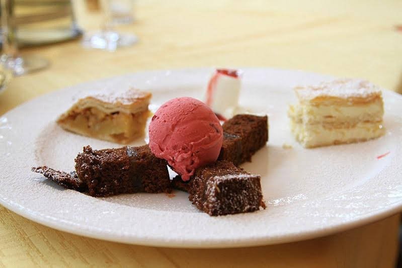 Фото Hotel Alaska