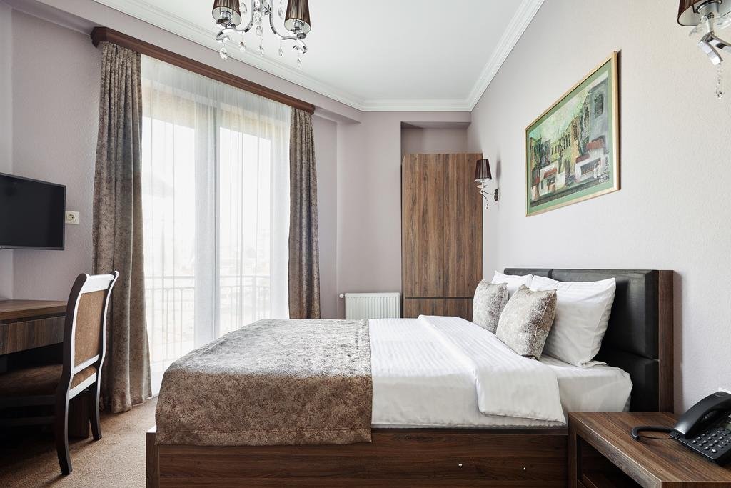 Фото Hotel Pushkin