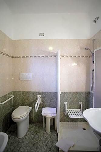 Фото Cavour
