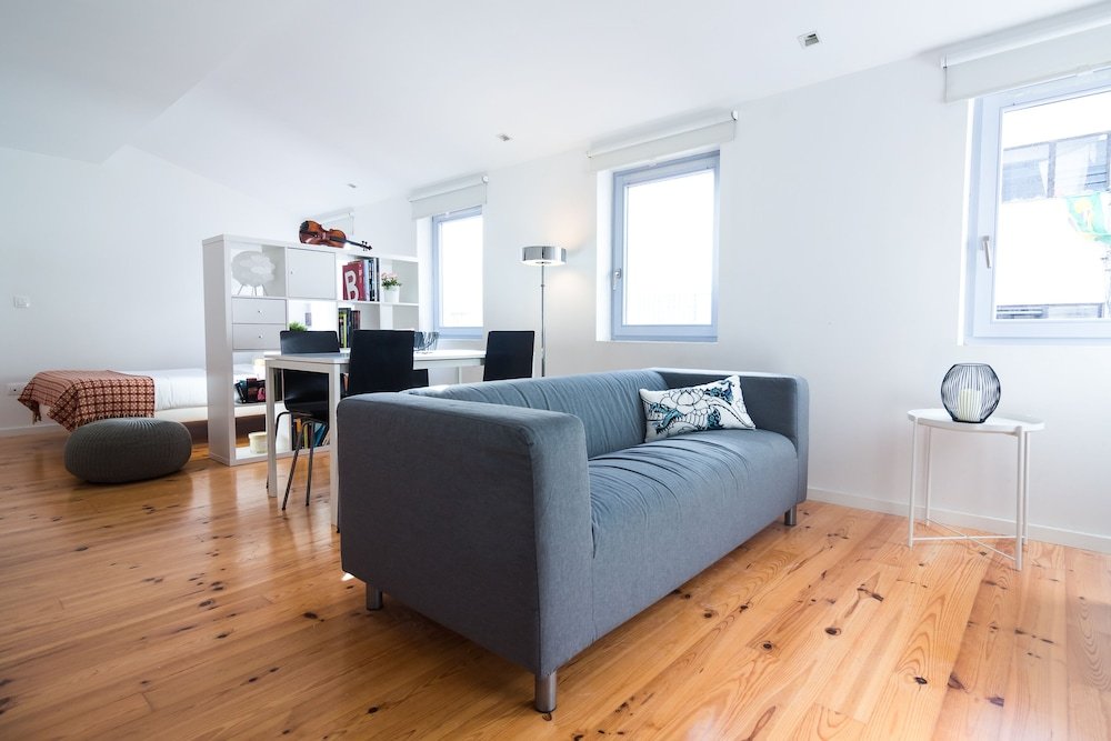 Фото Oporto Near Apartments