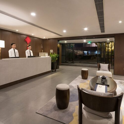 Huali Hotel