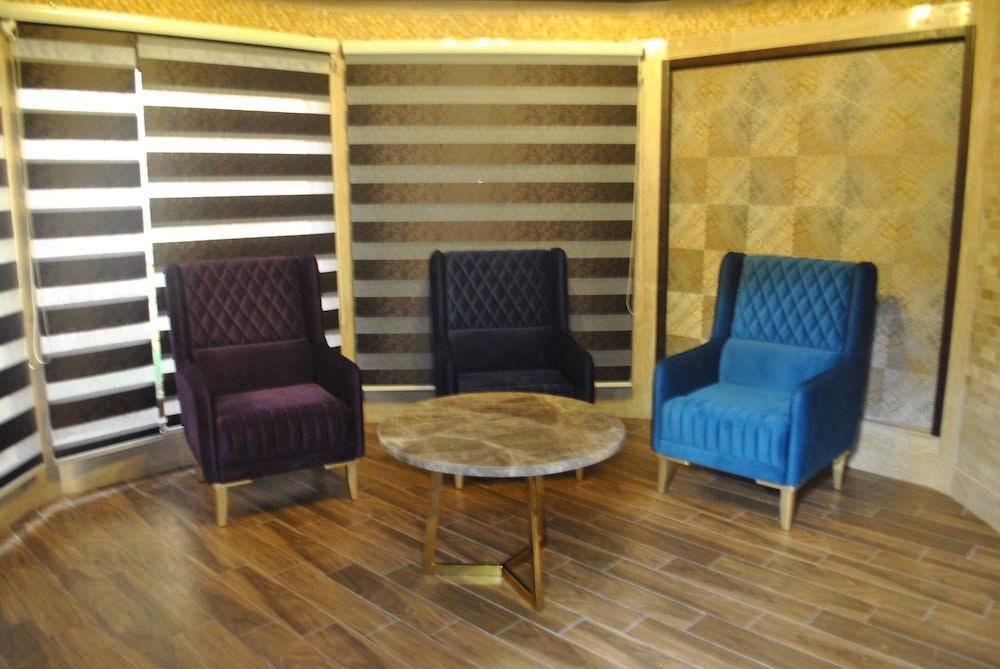 Фото Отель Manor