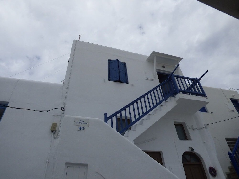 Фото Famprikas house in Mykonos