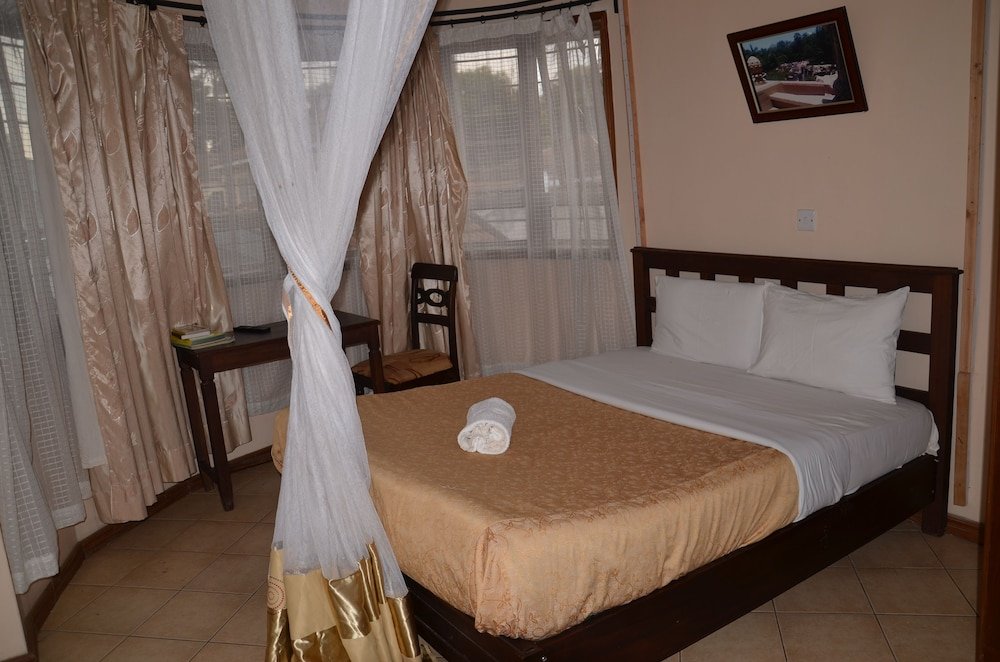 Фото Cosy Garden Guest House