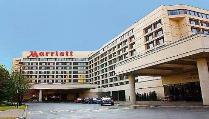 Фото Toronto Airport Marriott Hotel