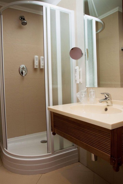 Фото Hotel International