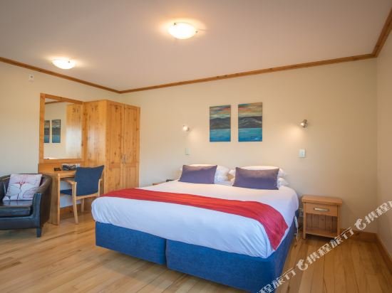 Фото Coronation Lodge