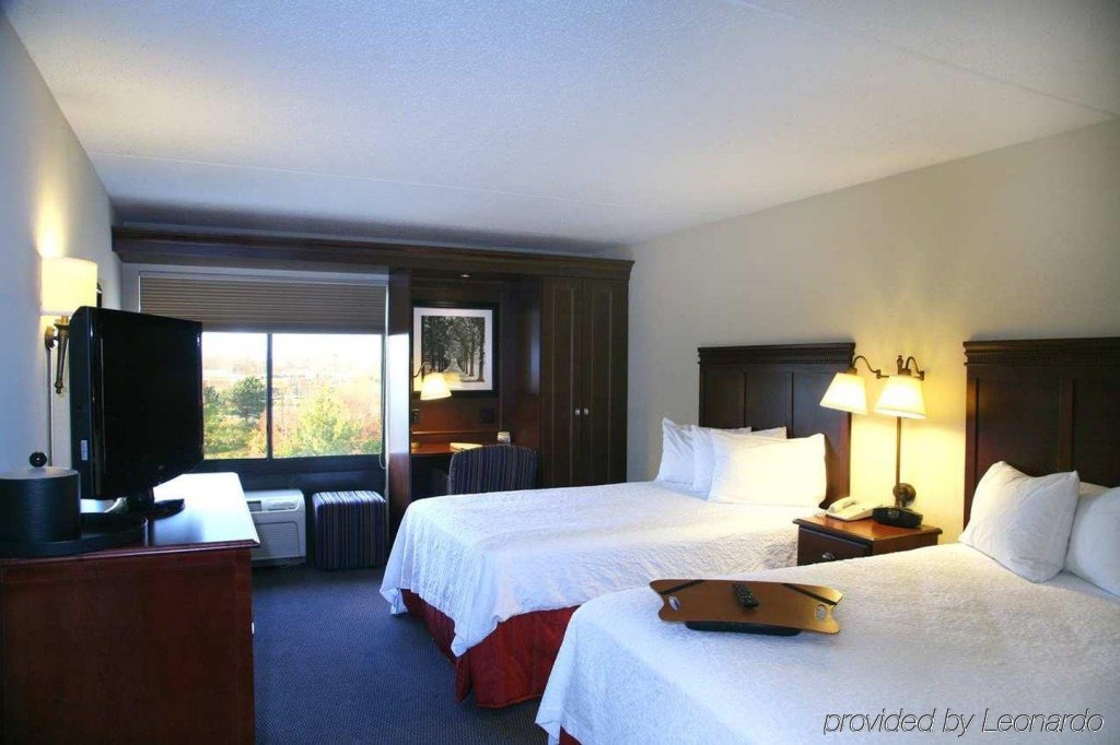 Фото Hampton Inn Cincinnati Airport South