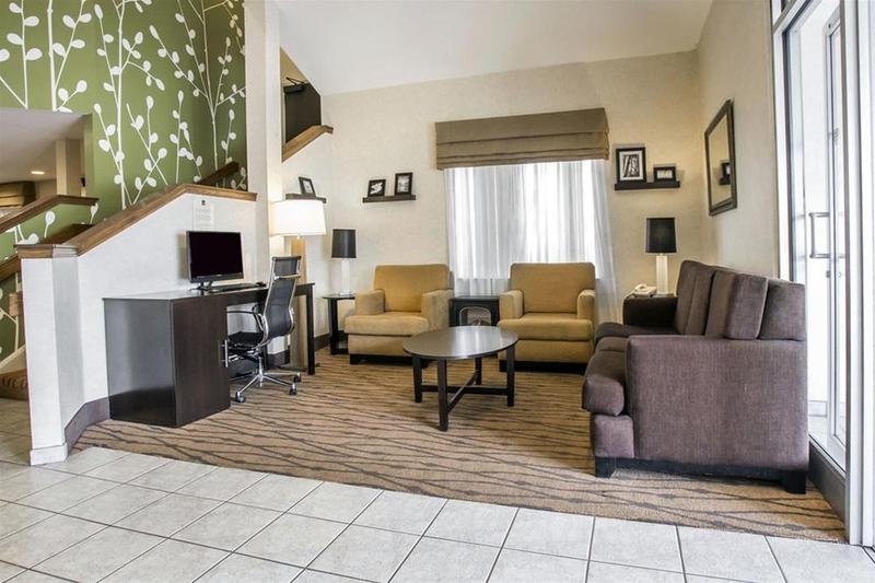 Фото Sleep Inn near Great Lakes Naval Base